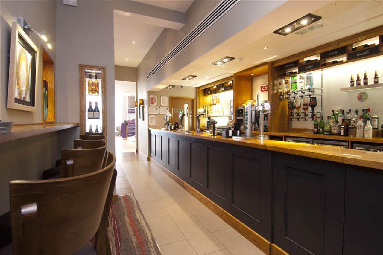 Premier Inn London City Exterior foto