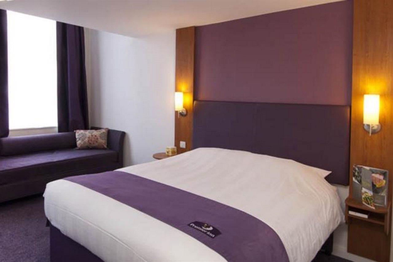 Premier Inn London City Exterior foto